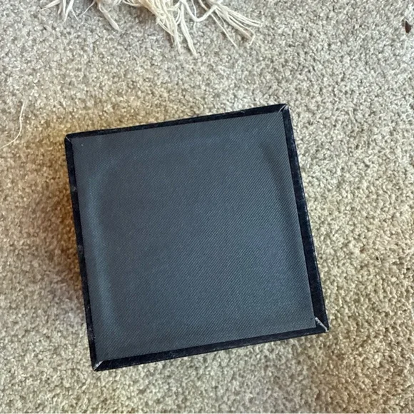 3D American FLAG GLASS PAPERWEIGHT Laser Etched Crystal Cube With Box - Picture 8 of 8